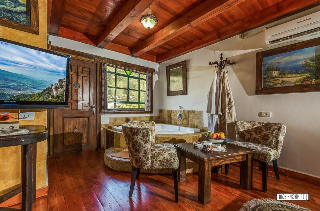 Odem Habar Hotel Buitenkant foto